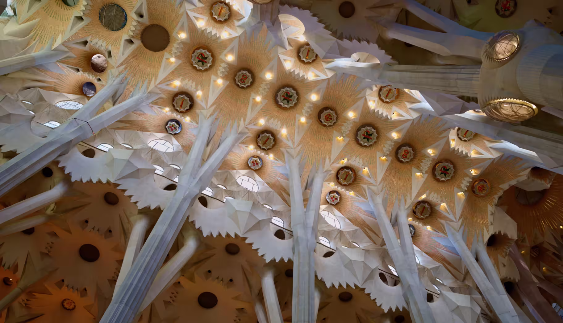 Sagrada Família hero image